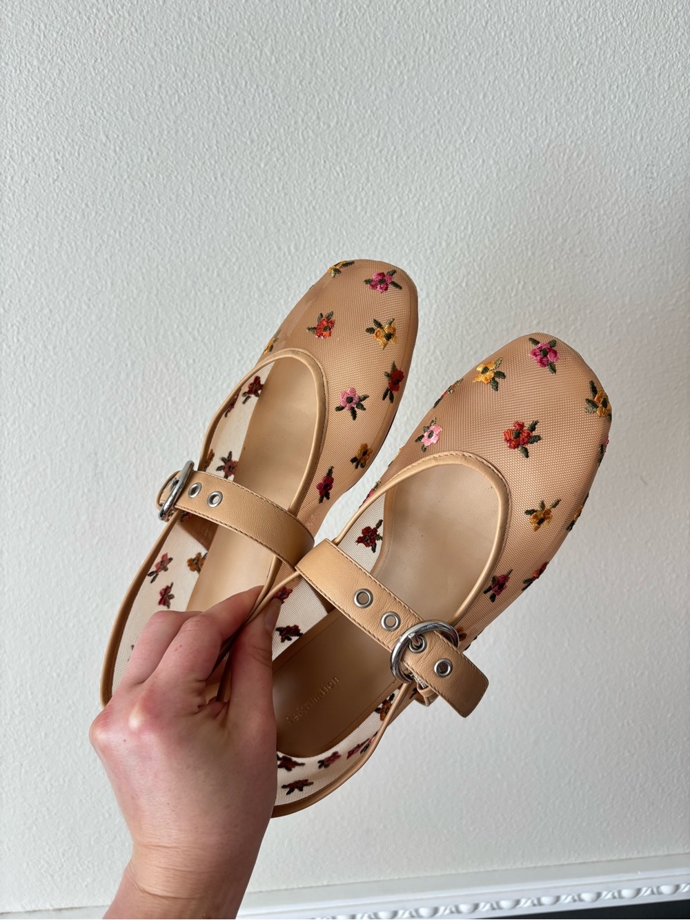 Reformation Bethany Tan Floral Mesh Mary Jane Flats Size 8 - Picture 5 of 9